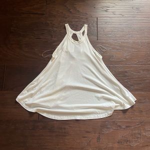 WHITE TANK TOP NWT